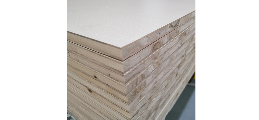 丰叶板材：全屋定制装修板材制作过程中需要注意什么地方？